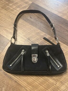 Vintage Guess black monogram shoulder bag faux croc leather silver hardware Y2k